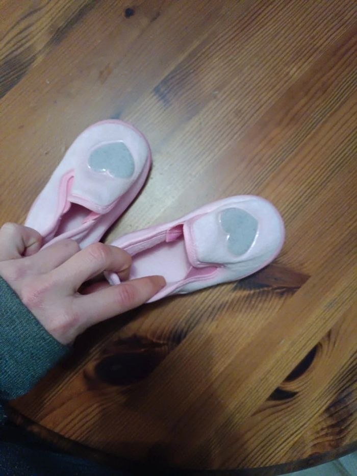 Chaussons taille 23 - photo numéro 3