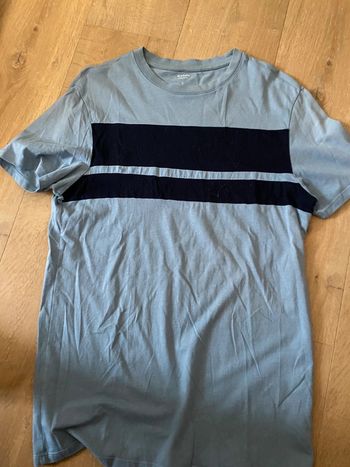 T shirt kiabi taille S