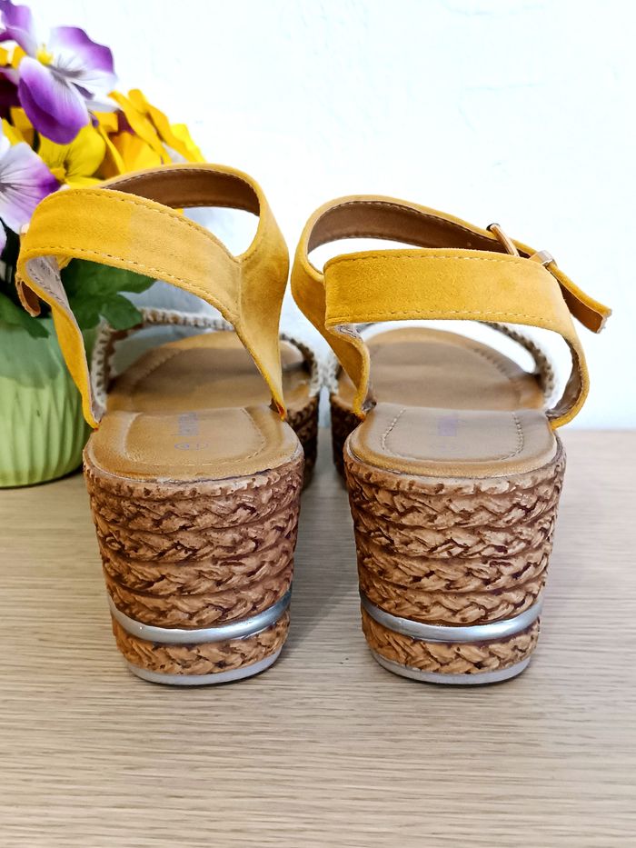 Sandales compensées - photo numéro 3