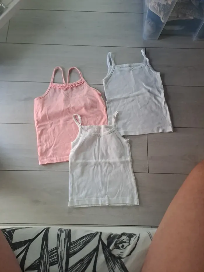Maillot fine bretelle ete 6ans fille
