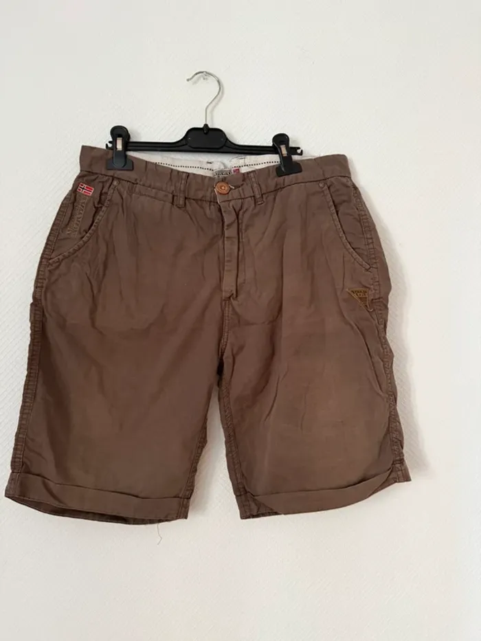 Short marron en bon état geographical norway taille 40