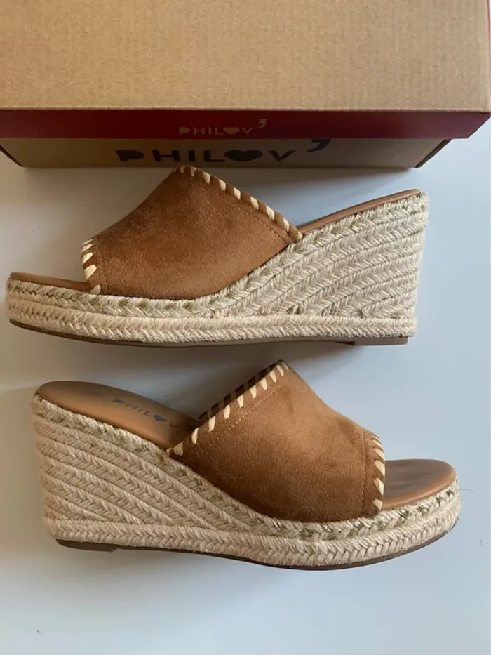 Chaussures compensées taille 40 - photo numéro 2