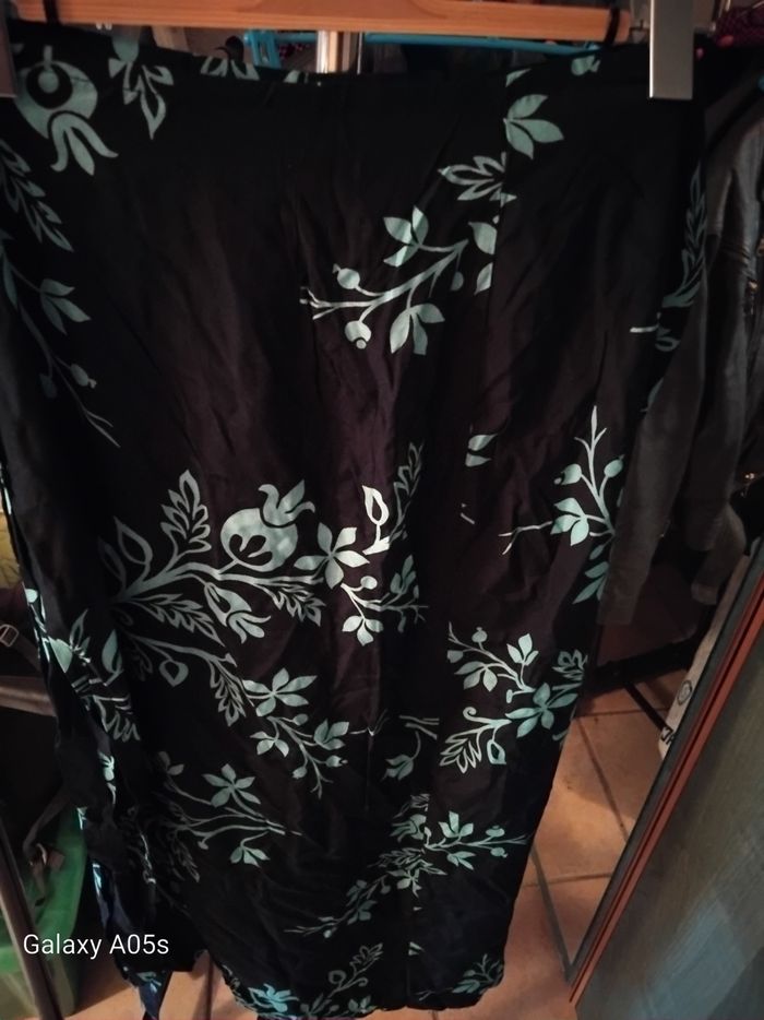 Jupe longue porté feuille taille 2
