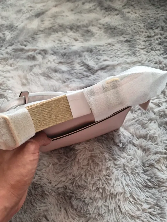 Sac bandoulière Michael Kors – Rose poudré – Neuf avec étiquettes - photo numéro 4