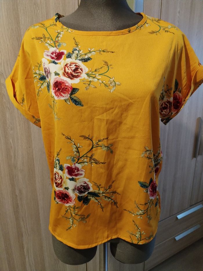 T-shirt femme manches courtes taille 40 /42