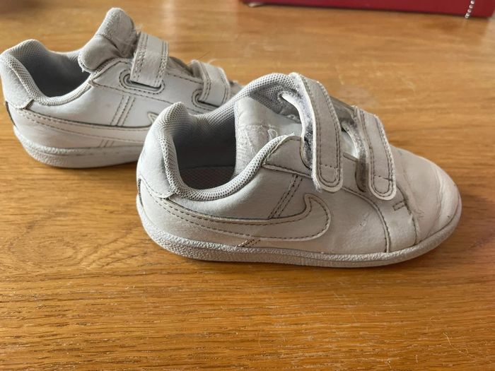 Basket blanches NIKE 23 - photo numéro 4