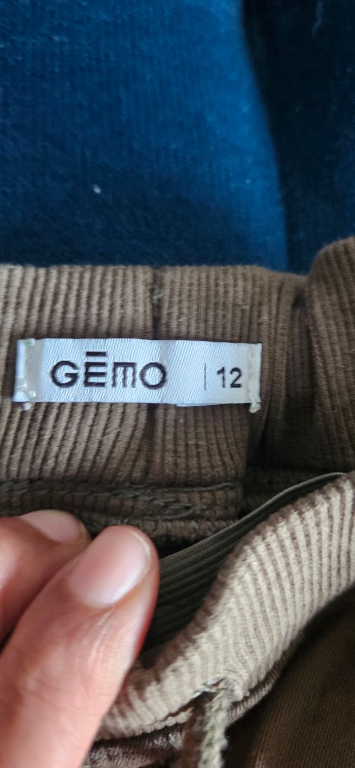 Pantalon kaki 12 ans - photo numéro 2
