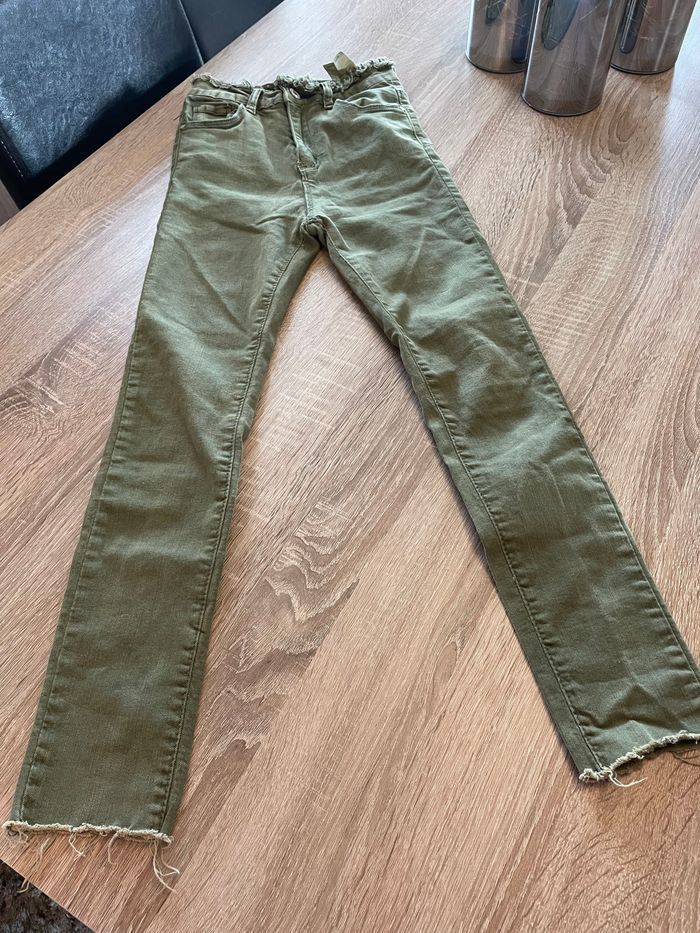 Pantacourt vert kaki gold SK taille 32 taille haute - photo numéro 2