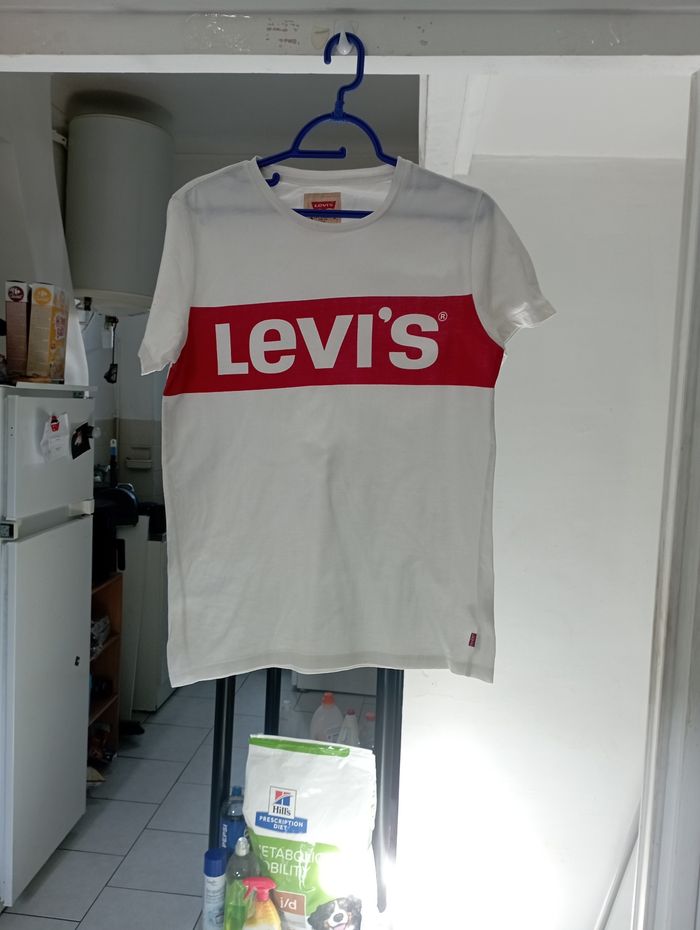 T-shirt Levi's.age 16zns - photo numéro 2