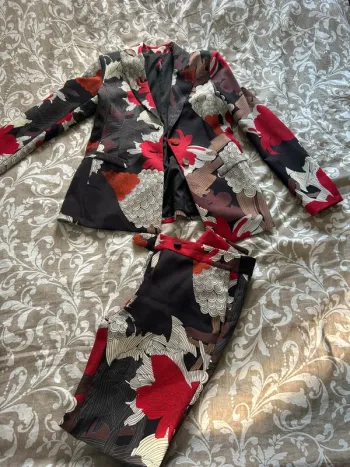 Ensemble tailleur floral impérial - Blazer M / Pantalon S coloré
