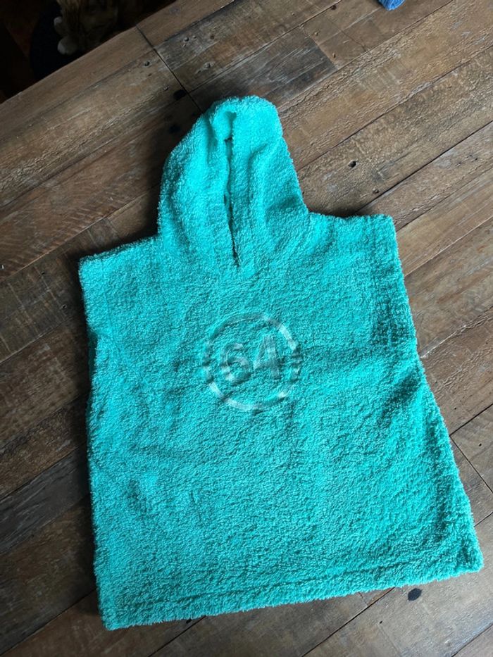 Poncho de bain 64