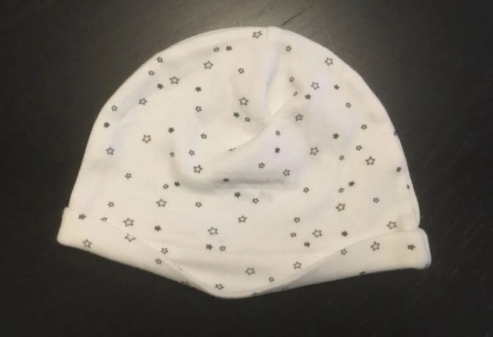 Bonnet blanc avec étoiles grises In Extenso - photo numéro 2