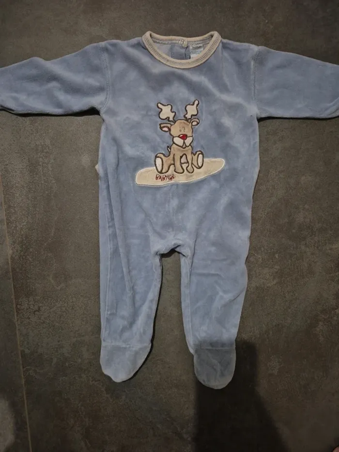 Lot pyjamas 9 mois - photo numéro 8