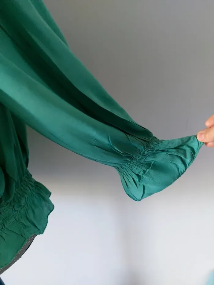 Haut blousant vert - photo numéro 4