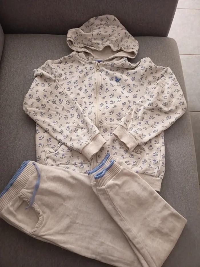 Survêtement fille sergent major 9 ans