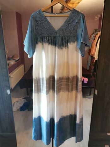 Robe longue dentelle