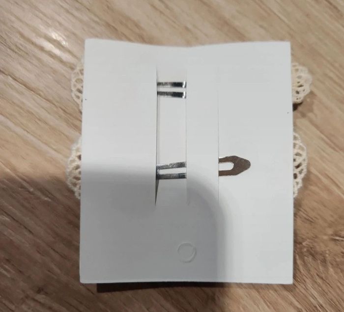 Barettes motif cerises 🍒 - photo numéro 2