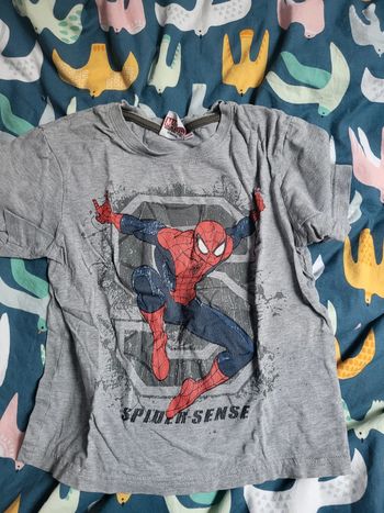 T shirt  dessin craquelé