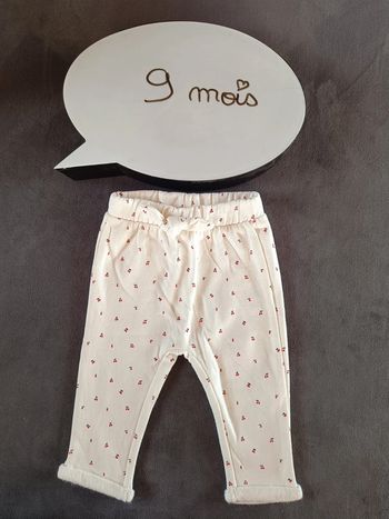 Pantalon type sarouel Fille 9 mois cerise Kiabi Eco conception 100% coton bio