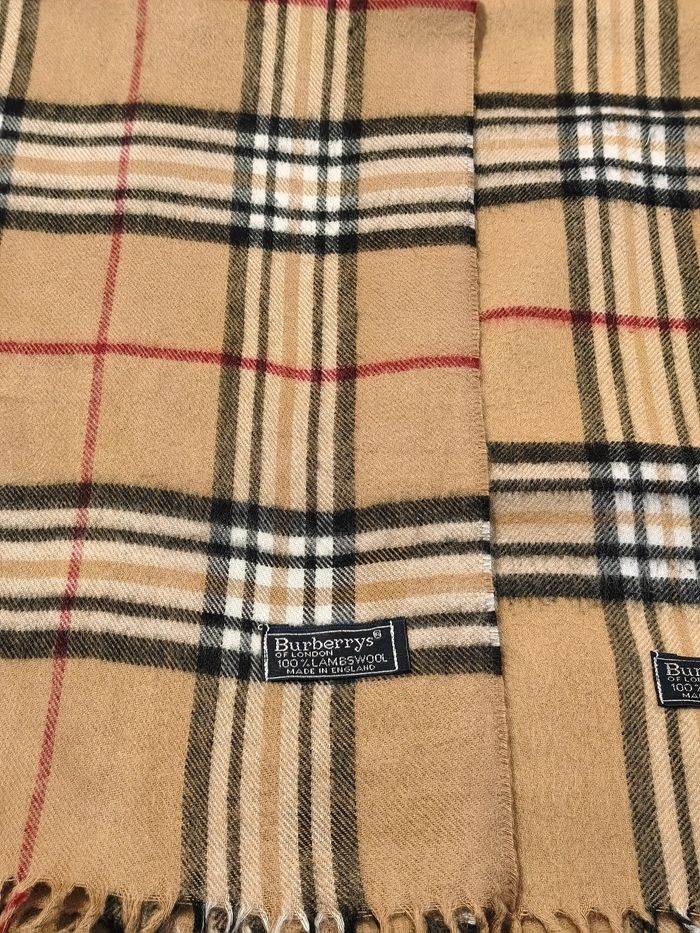 Écharpe Burberry - photo numéro 3