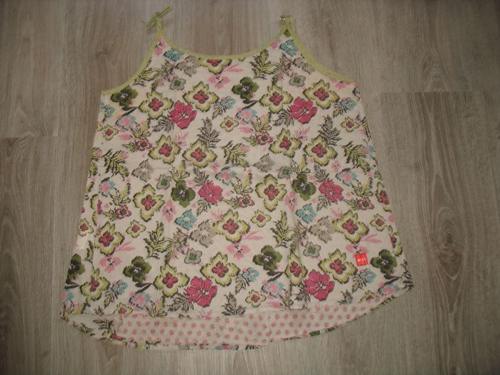 DÉBARDEUR BEIGE A FLEURS "MISS CAPTAIN" - TAILLE 40 - n°02 - photo numéro 4