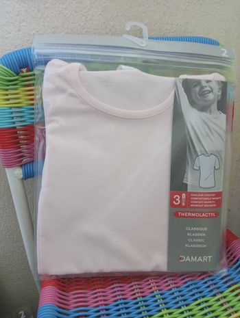 T-shirt enfants thermolactyl Damart