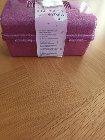 Boite de rangement ou de beauté