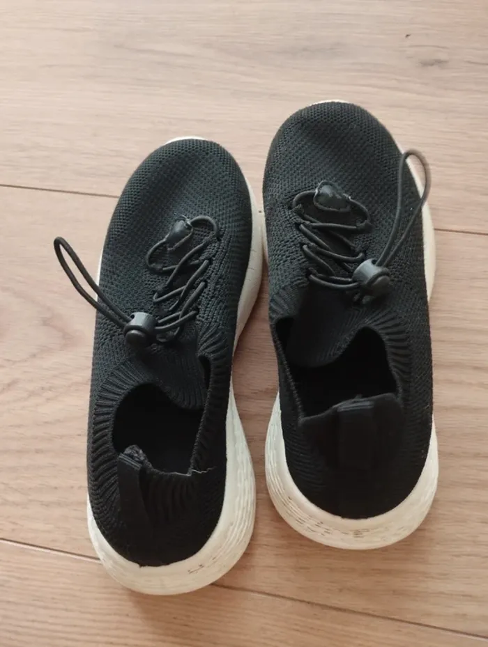 Baskets noires en tissu Kiabi 31 - photo numéro 2