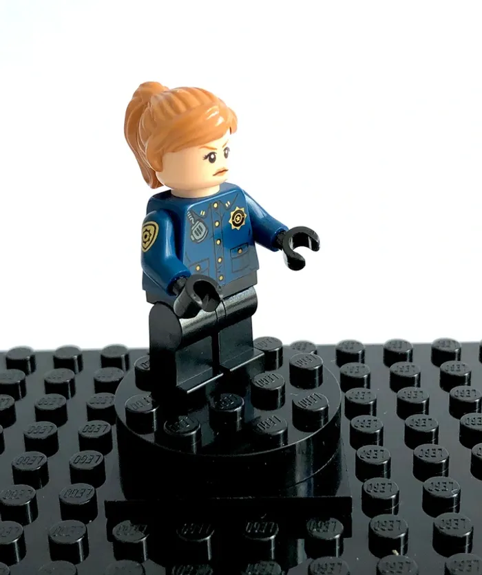 The LEGO Batman Movie - Gotham City Police, female - photo numéro 7