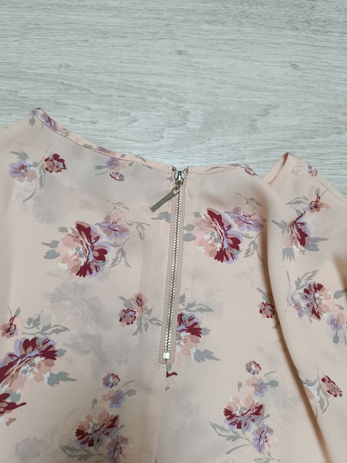 Chemisier fleuri Taille 42 - photo numéro 9