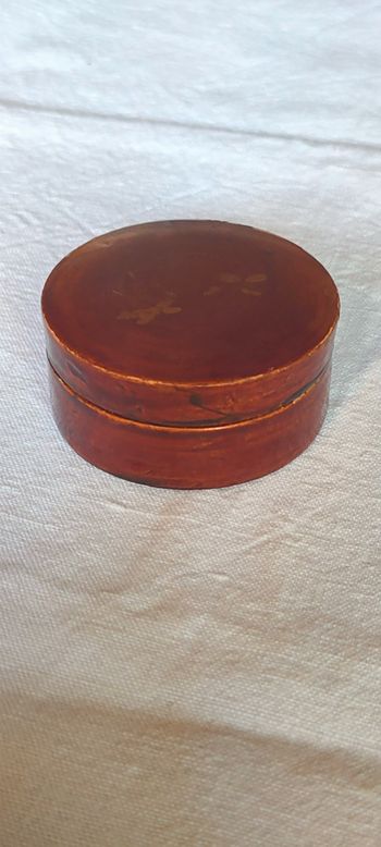 Ancienne boite pilule diamètre 4,5 cm