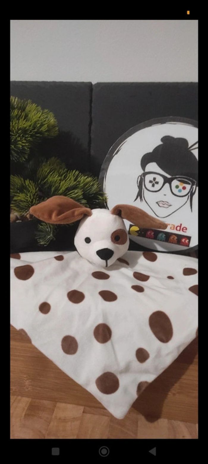 Doudou Blanc Marron Ikea Tâches Pois Dalmatien Chien Cocard Noir Carré