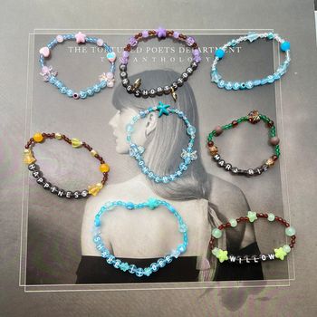 friendship bracelets | taylor swift