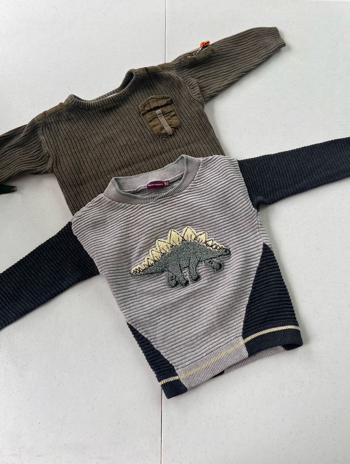 Lot de deux pulls sergent major/ la fabrique des garçons  taille 3 ans  Très bon état    Prix sur les lots               #bebefille6mois   #bebegarcon #naissance #naissancegarcon #nourrisson #maternité #sacfemme #grossesse #ensemblebebe #prixnegociab