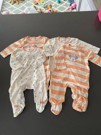 Lot de 4 pyjamas Disney baby orchestra 12 mois