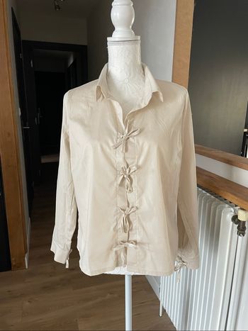 Chemise beige neuve