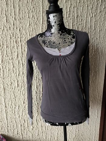 Tee shirt Cache Cache