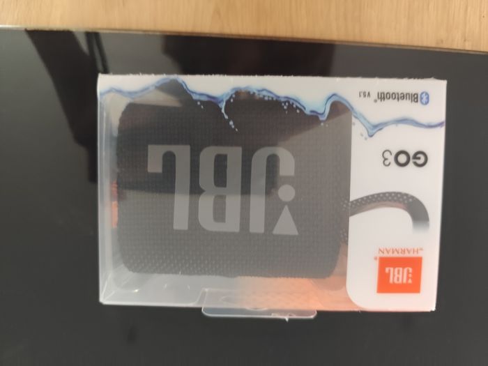 JBL go 3