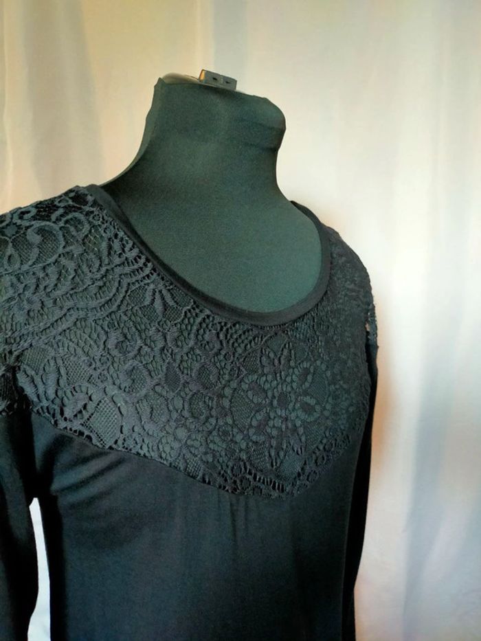 Haut noir Etam à dentelle – Taille M - photo numéro 2
