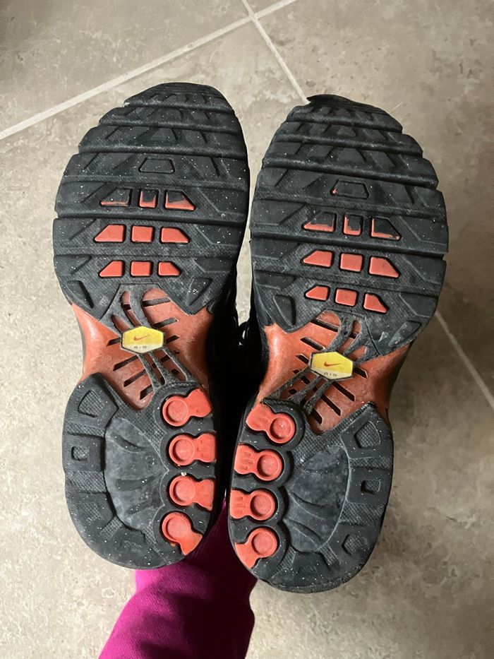 Chaussures TN Nike 35 - photo numéro 4