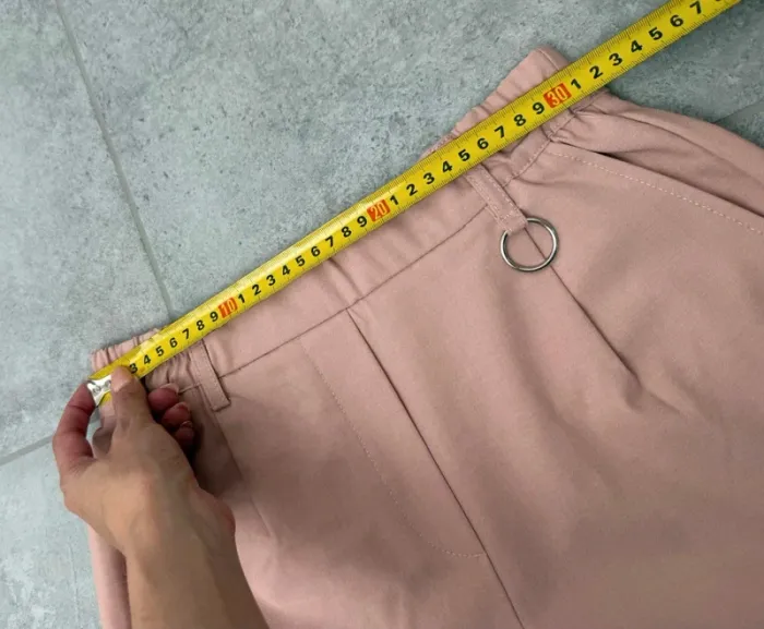 Short femme Berska rose taille S parfait état - photo numéro 4