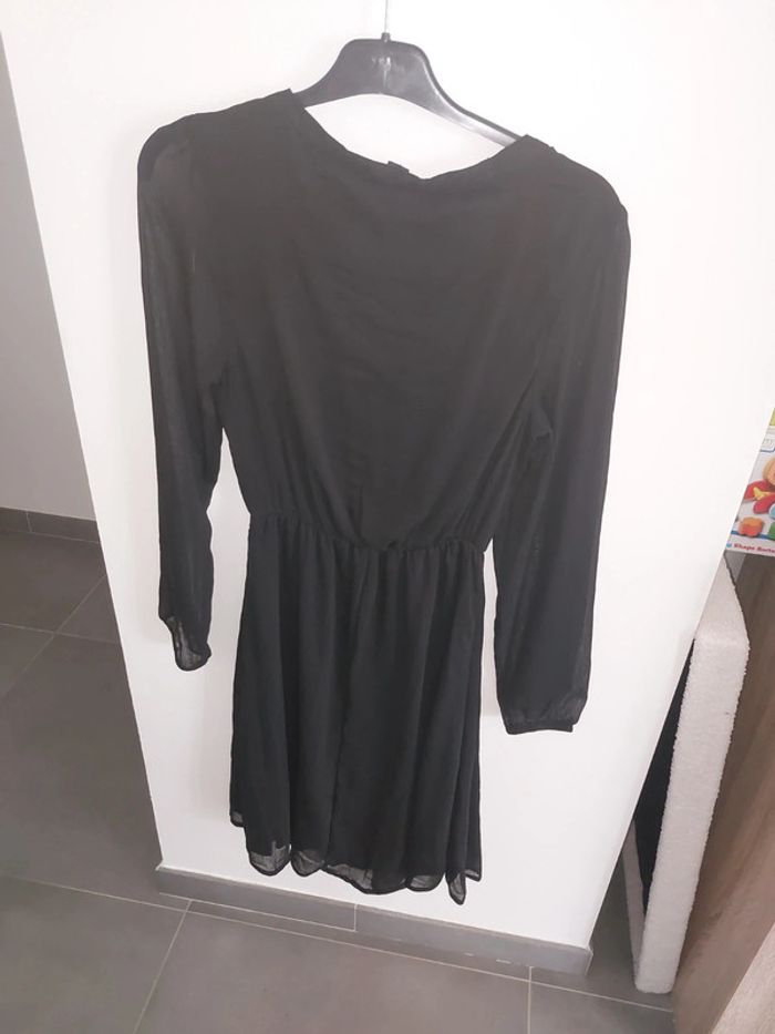 Robe noire à manches longues / Esmara / Taille 38 - photo numéro 4
