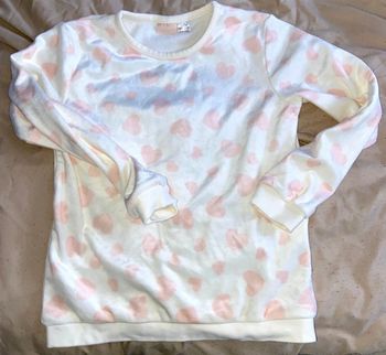 Pull velours couleur crème rose motif coeur taille 6/8 ans neuf