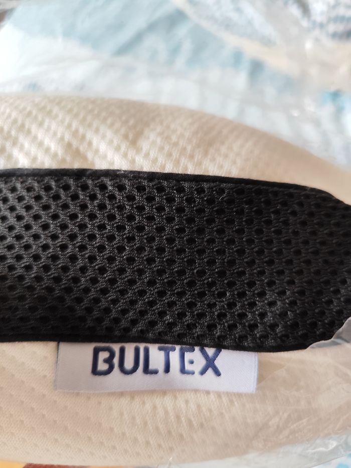 Oreiller Bultex spécial maux d'épaules - photo numéro 3