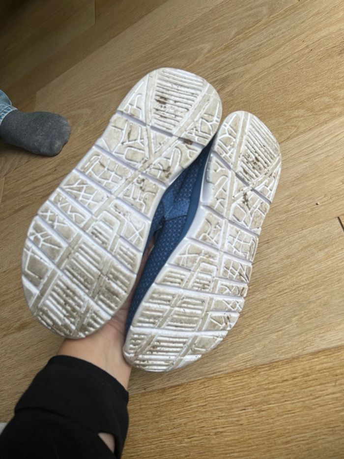 Ballerine sportive décathlon taille 34 bleu en très bon état - photo numéro 6
