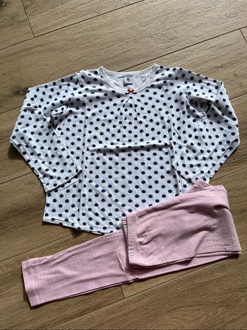 Pyjama Petit Bateau taille 12 ans