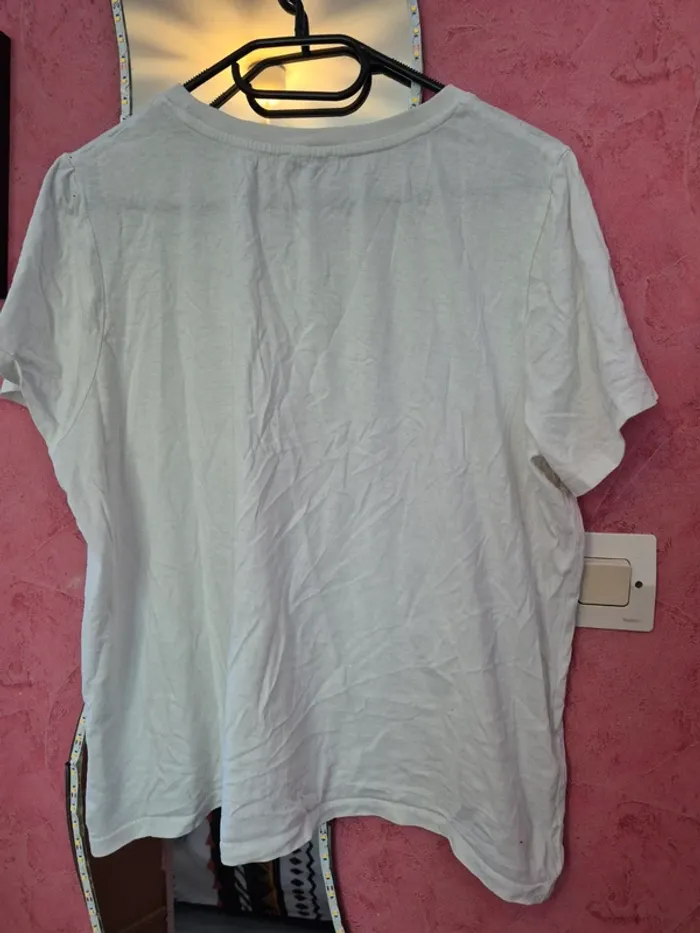 T-shirt blanc Jennifer - photo numéro 2