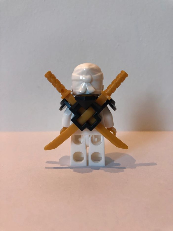Figurine type lego Ninja Ninjago - photo numéro 3