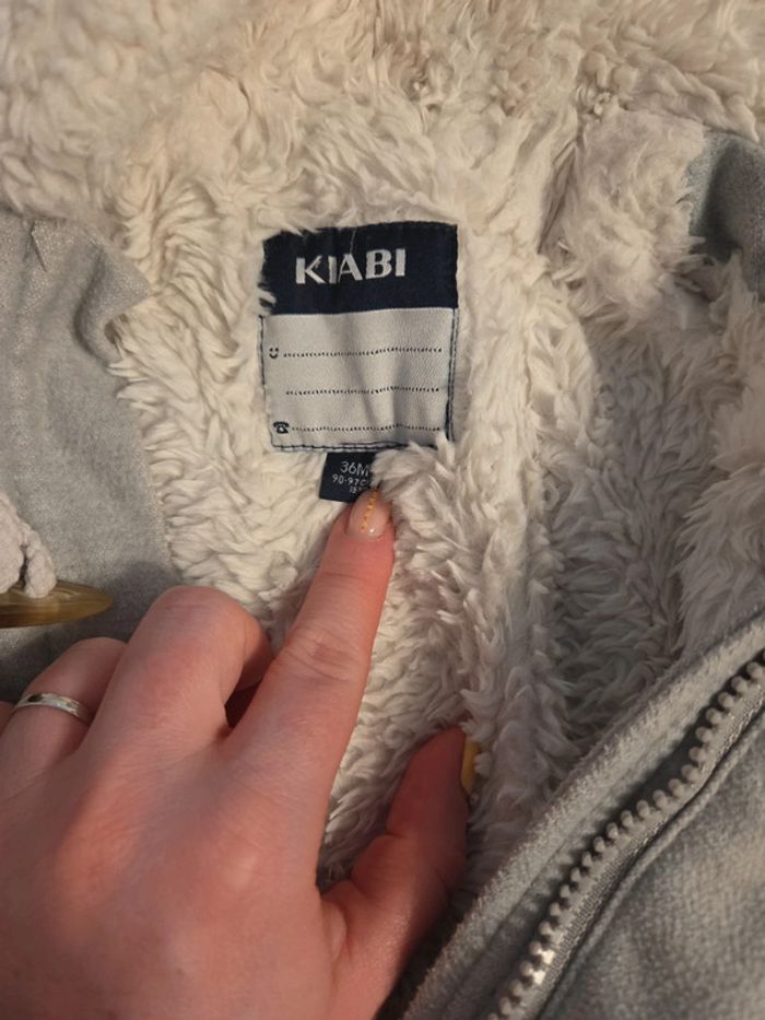 Manteau fille duffle coat molleton gris capuche hiver T36mois TBE kiabi - photo numéro 2