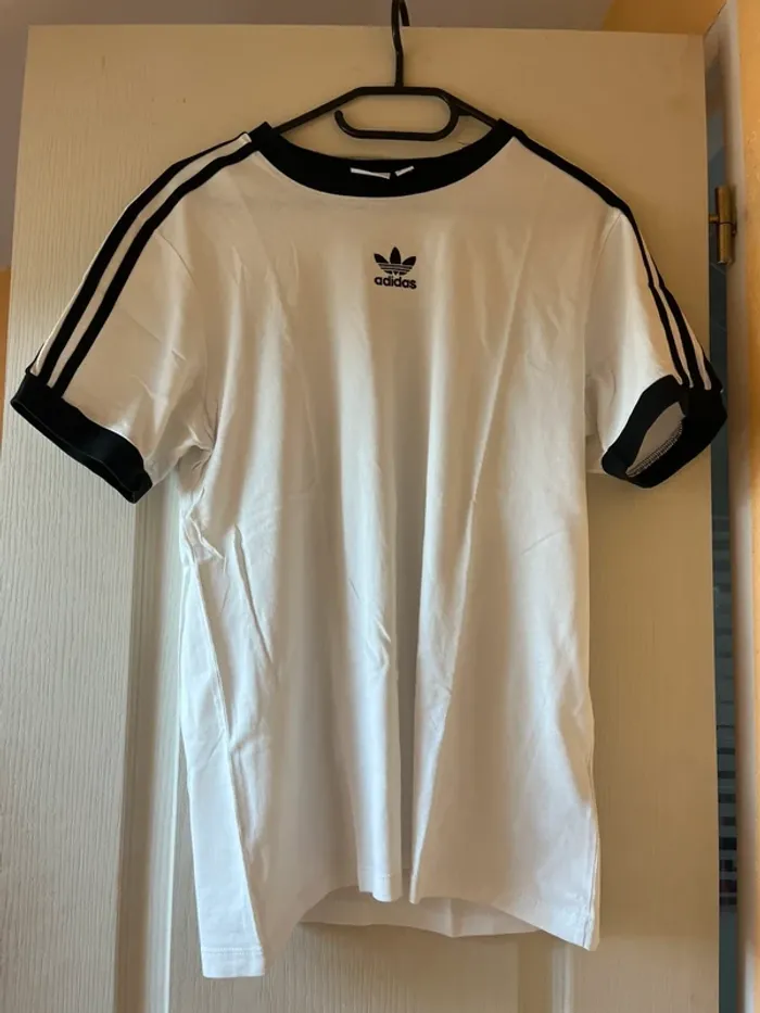 tee shirt adidas femme